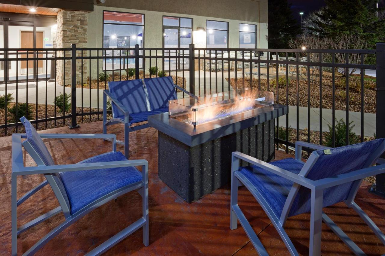 Holiday Inn Express Hotel & Suites Minneapolis-Golden Valley By Ihg Saint Louis Park Εξωτερικό φωτογραφία