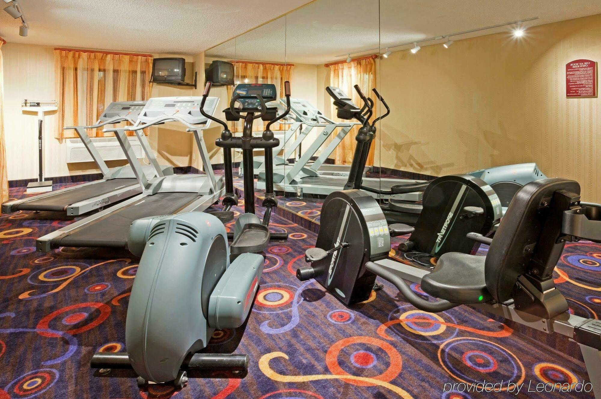 Holiday Inn Express Hotel & Suites Minneapolis-Golden Valley By Ihg Saint Louis Park Ανέσεις φωτογραφία